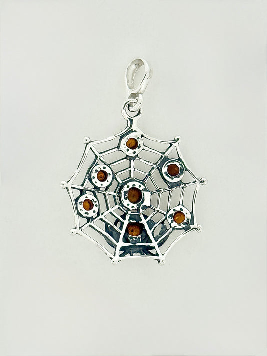 Amber Pendant, Spiderweb