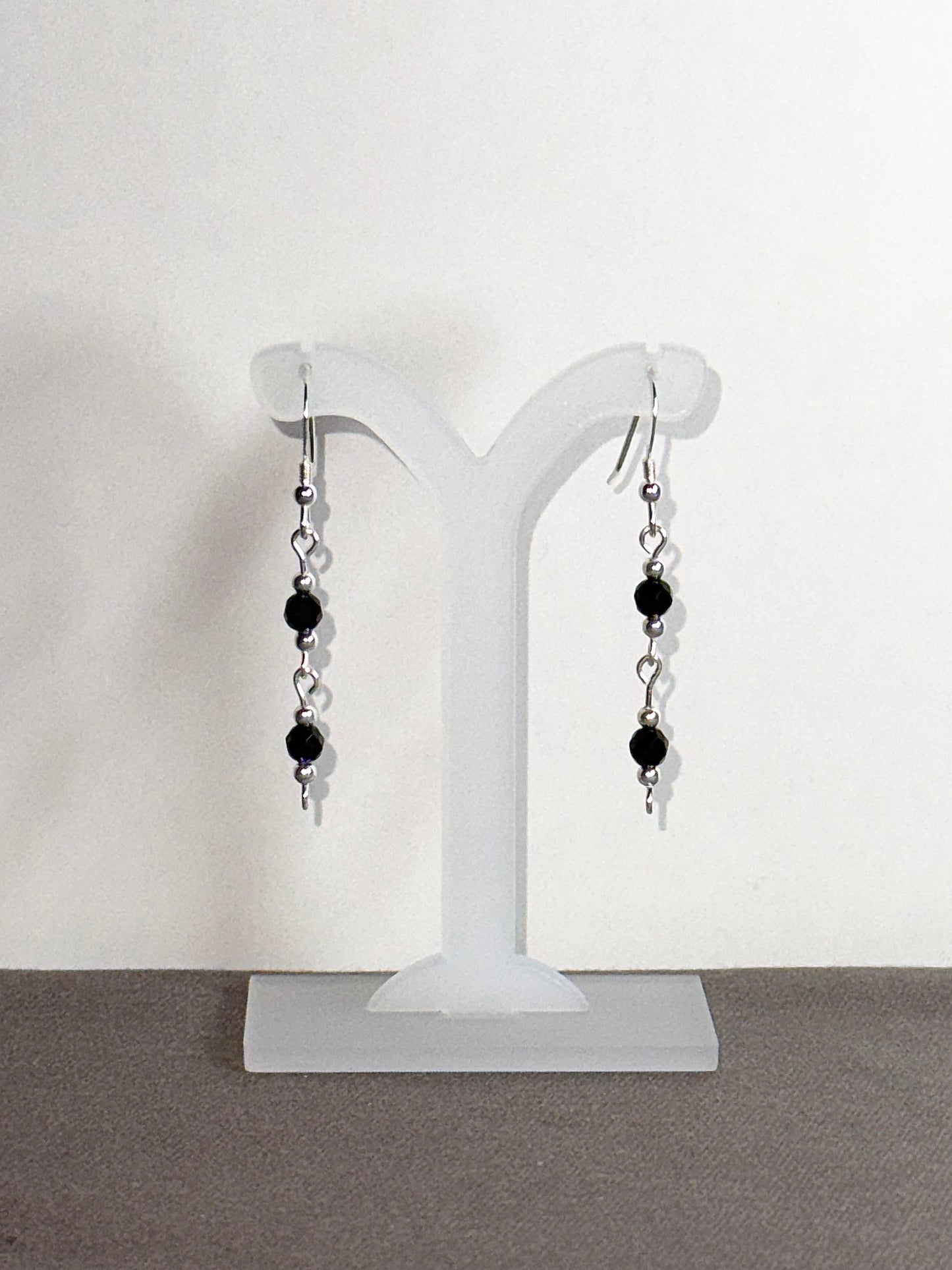 Black Onyx Earrings, Loop-links, Faceted