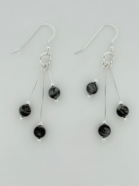 Tourmalinated Quarz Earrings, Tri-dangle