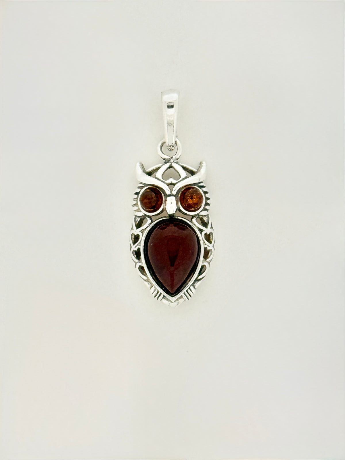Amber Pendant, Owl
