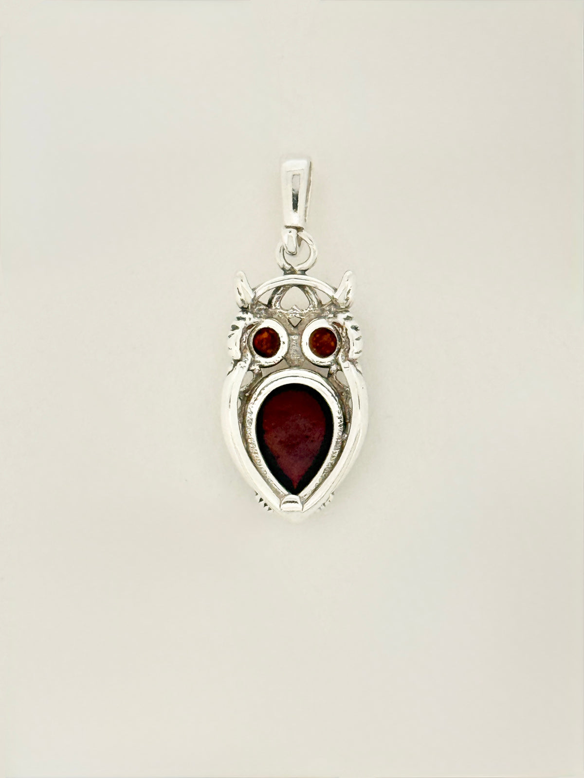 Amber Pendant, Owl