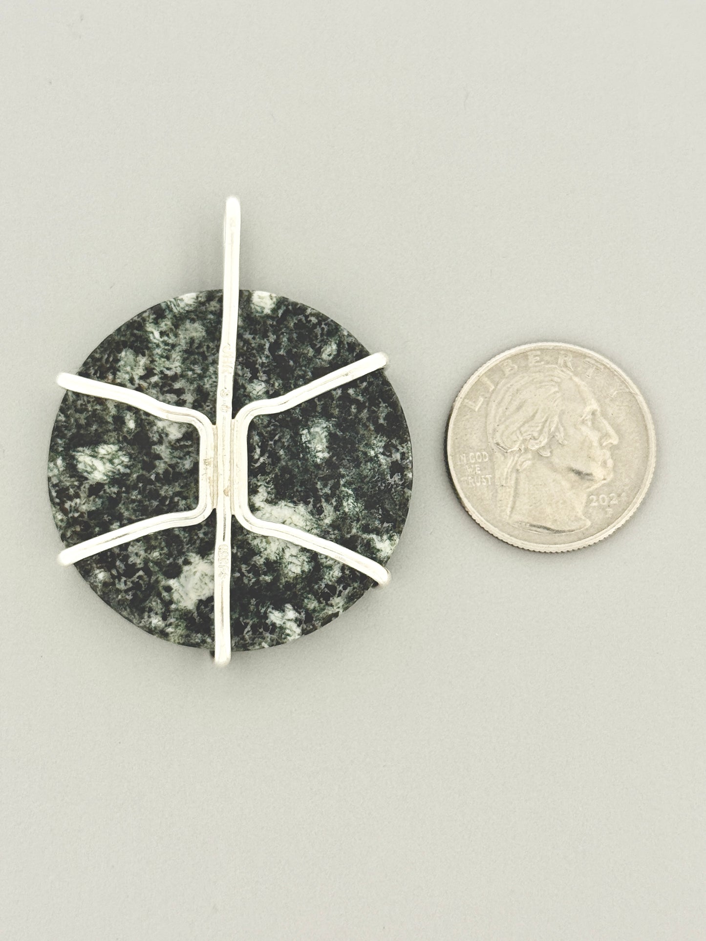 Dolostone Prong Mount