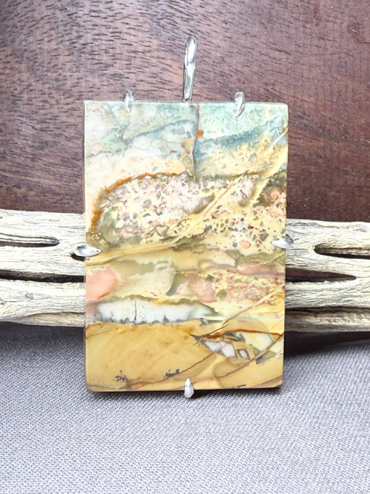 Morrisonite Prong Mount, "Leopard on the Prowl"
