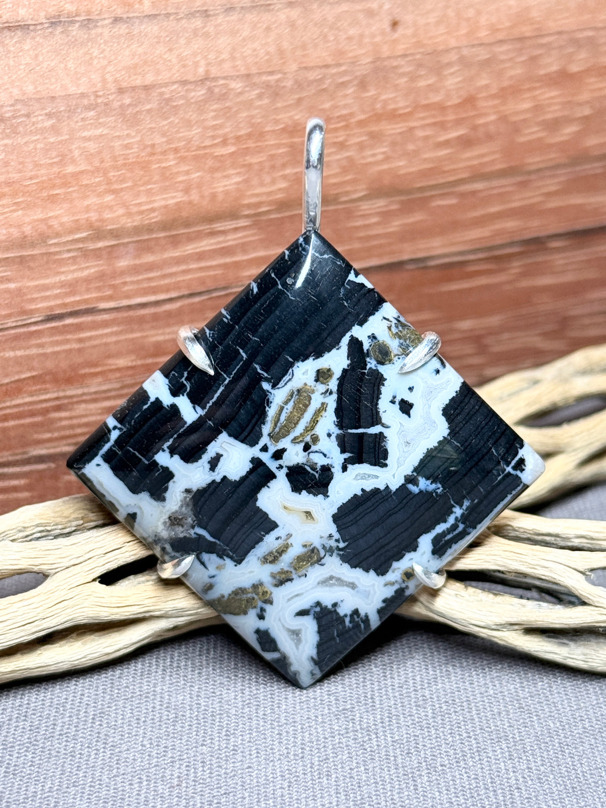 Colorado Black Petrified Wood Prong Mount