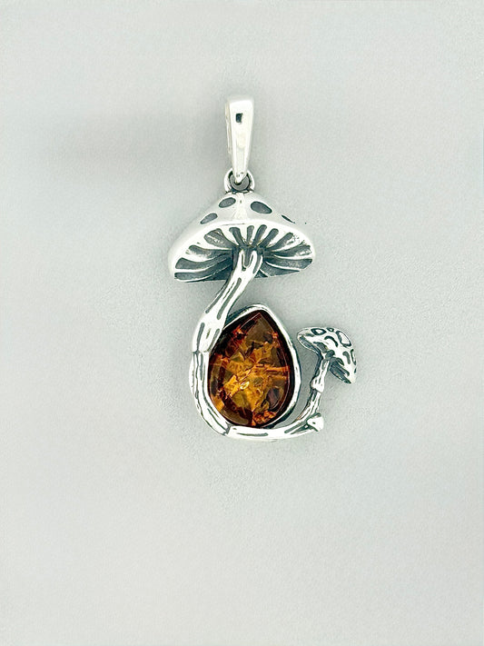 Amber Pendant, Mushroom