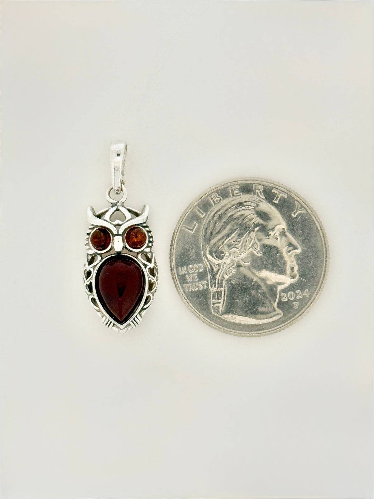 Amber Pendant, Owl