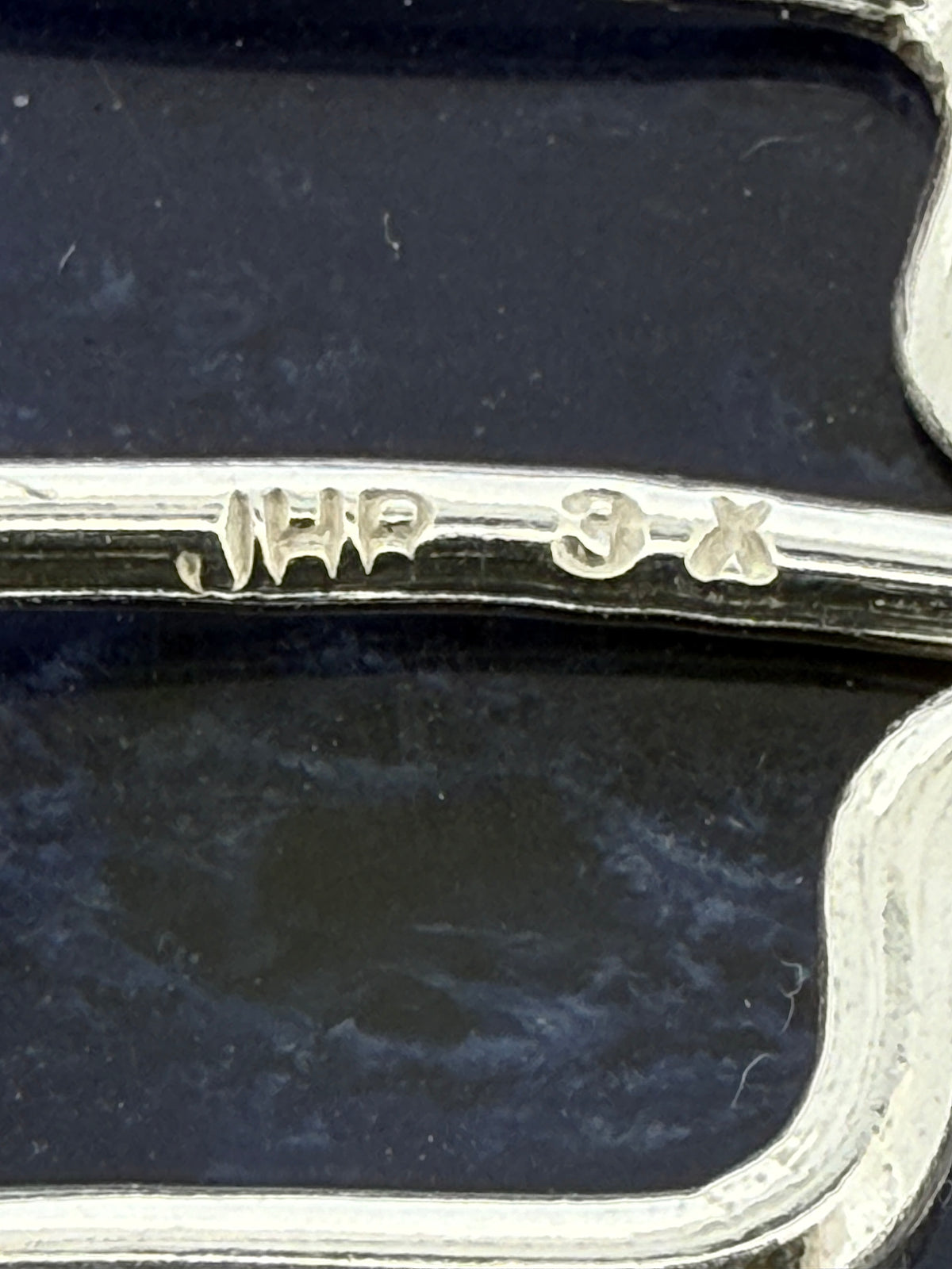Sodalite Prong Mount (Old Stock)