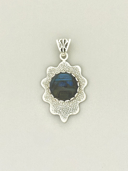 Labradorite Pendant