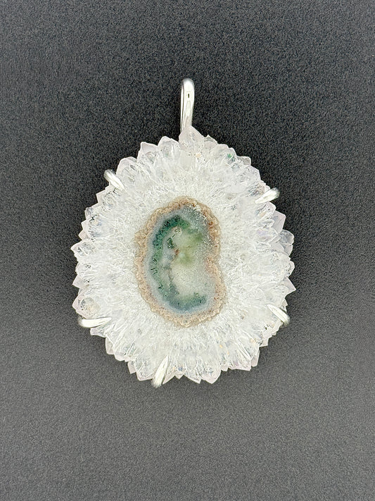 Solar Quartz Prong Mount